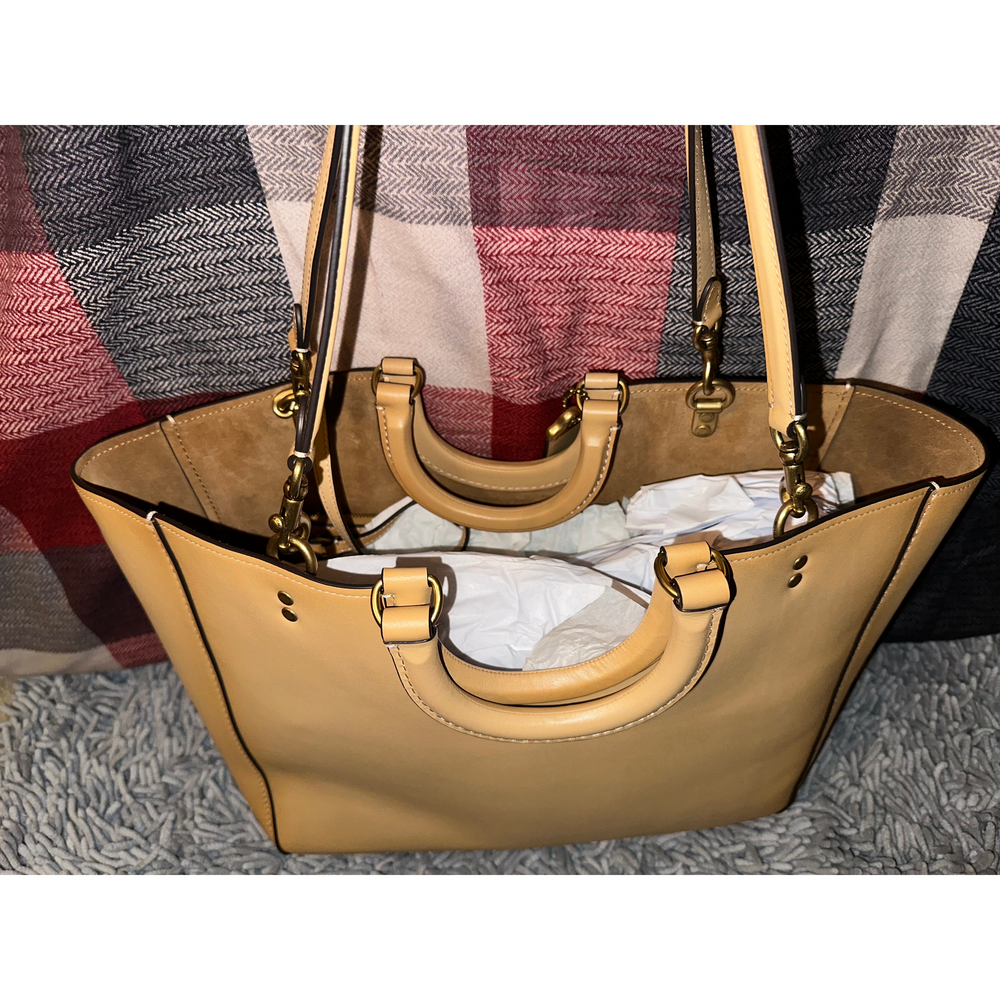 Coach Tan Leather Tote Bag - Picture 7 of 9